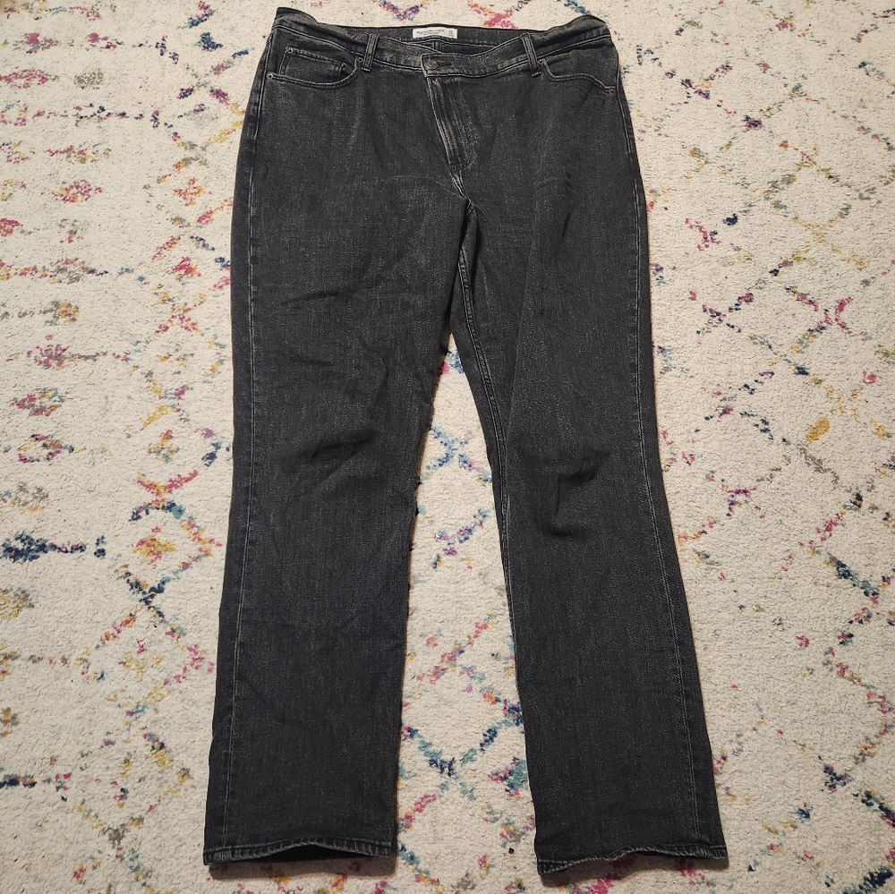 Abercrombie 90s Slim Straight Ultra High Rise Jeans